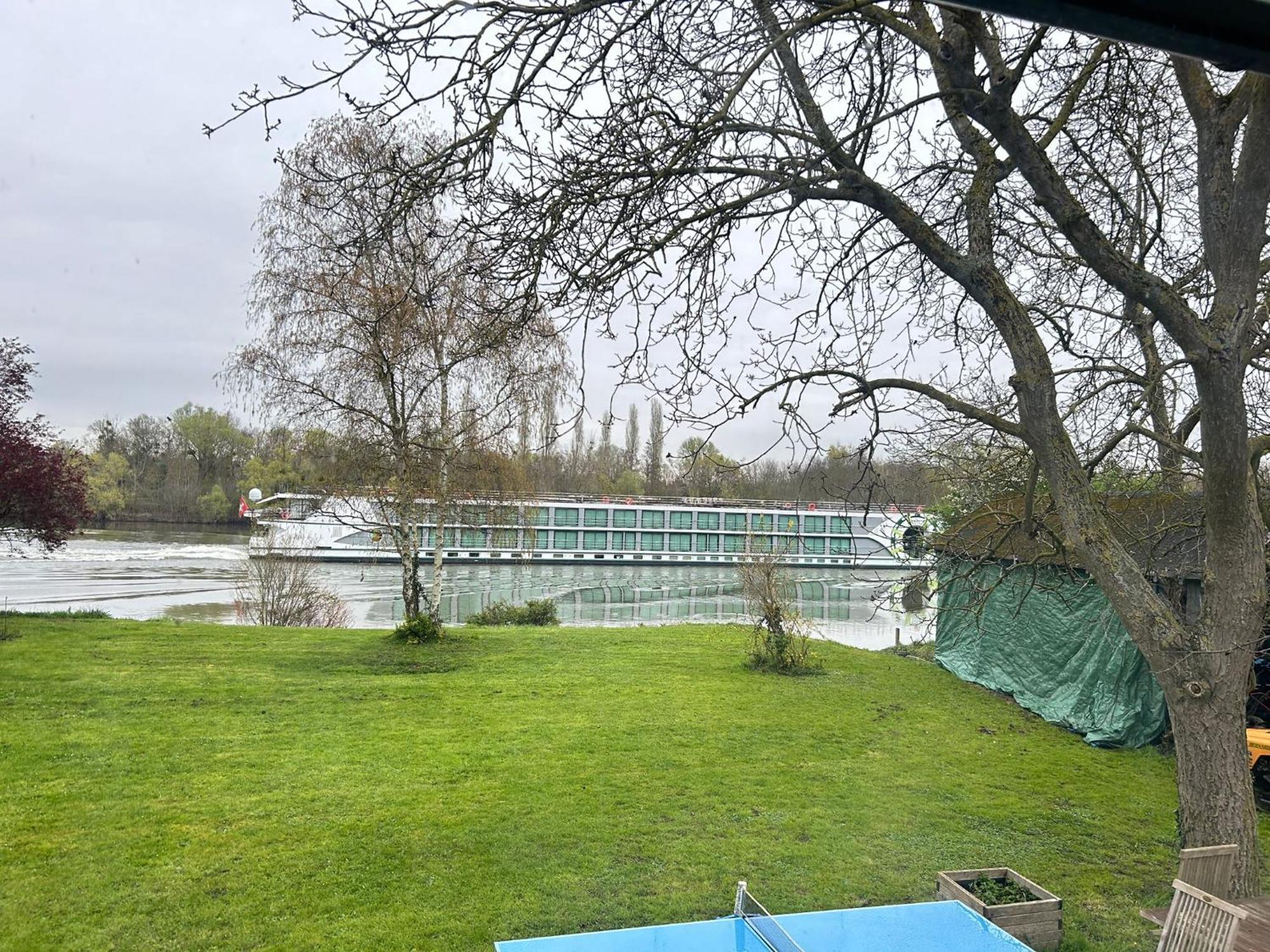 Apartmán Les Bambous Poissy Exteriér fotografie